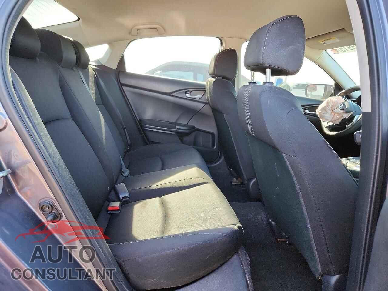 HONDA CIVIC 2017 - 2HGFC2F52HH524291