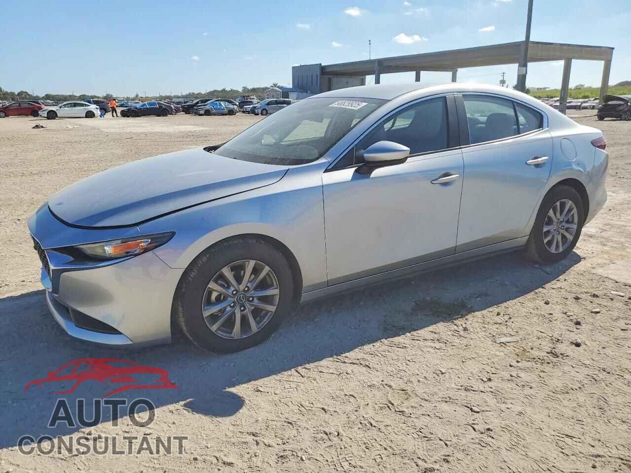 MAZDA 3 2019 - 3MZBPABL3KM113150