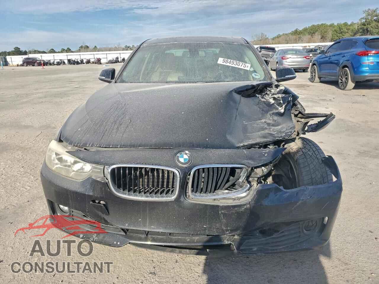 BMW 3 SERIES 2013 - WBA3A5G52DNP24769