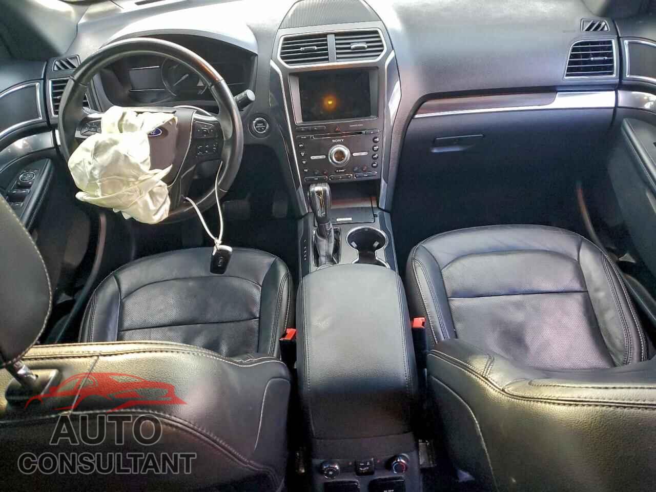 FORD EXPLORER 2018 - 1FM5K8F82JGA20105