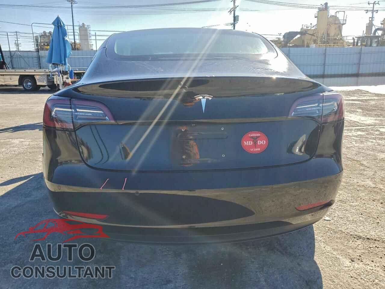 TESLA MODEL 3 2018 - 5YJ3E1EA1JF056960