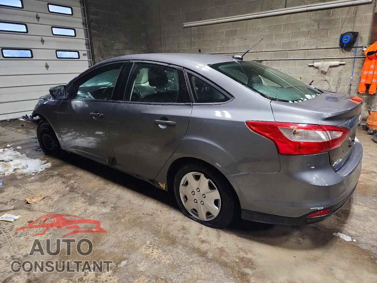 FORD FOCUS 2013 - 1FADP3E25DL320661