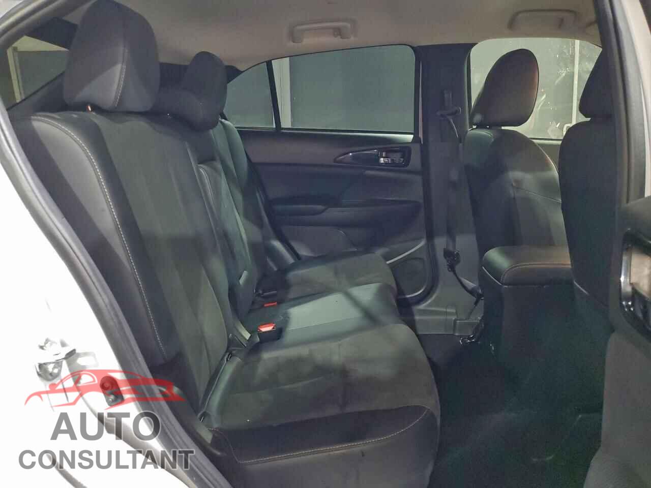 MITSUBISHI ECLIPSE 2025 - JA4ATWAA5SZ021411