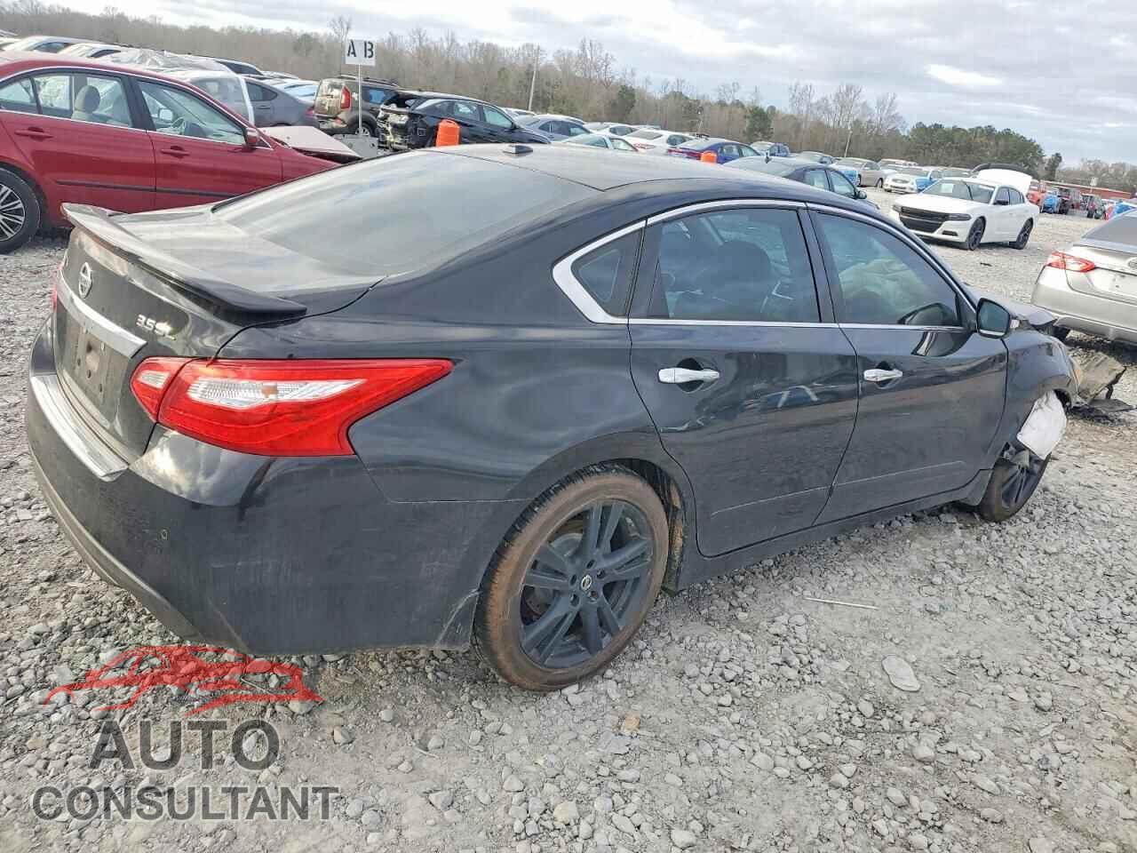 NISSAN ALTIMA 2017 - 1N4BL3AP5HC200319