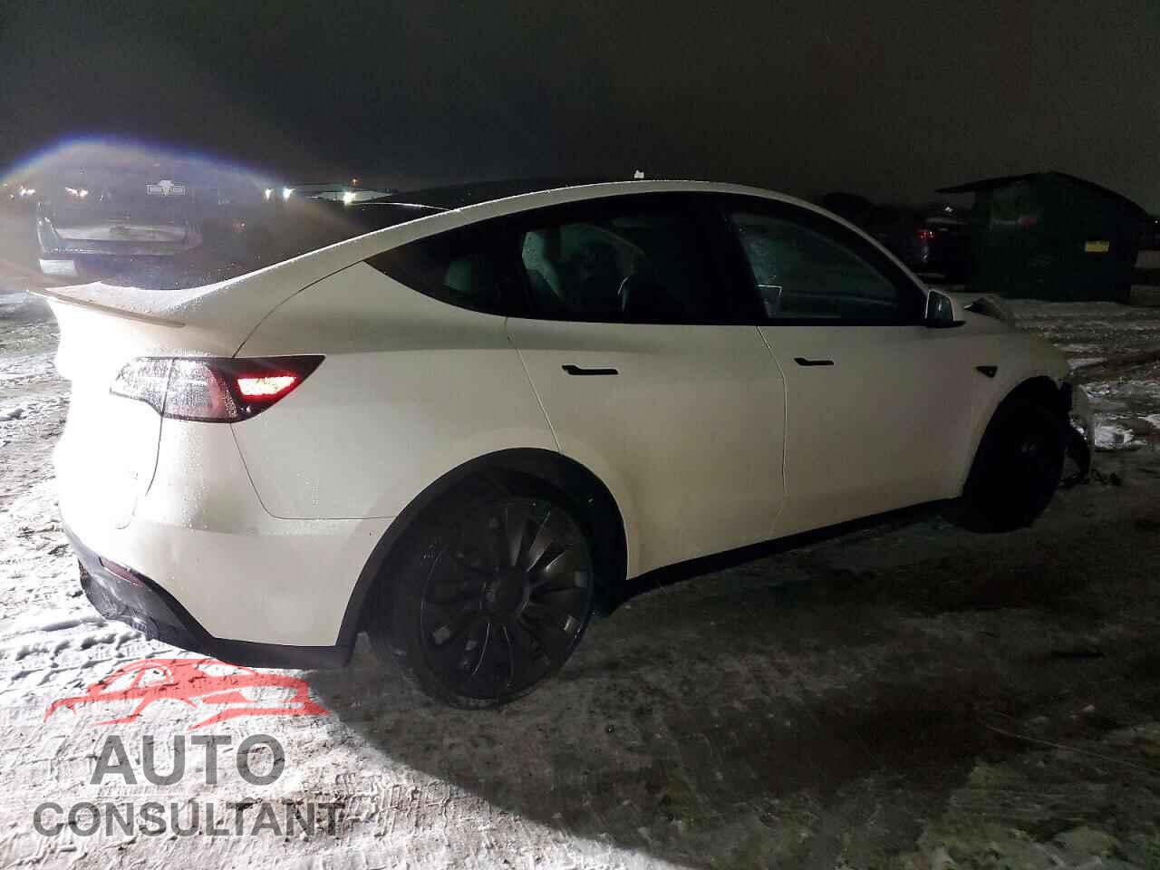 TESLA MODEL Y 2024 - 7SAYGDEFXRF022088