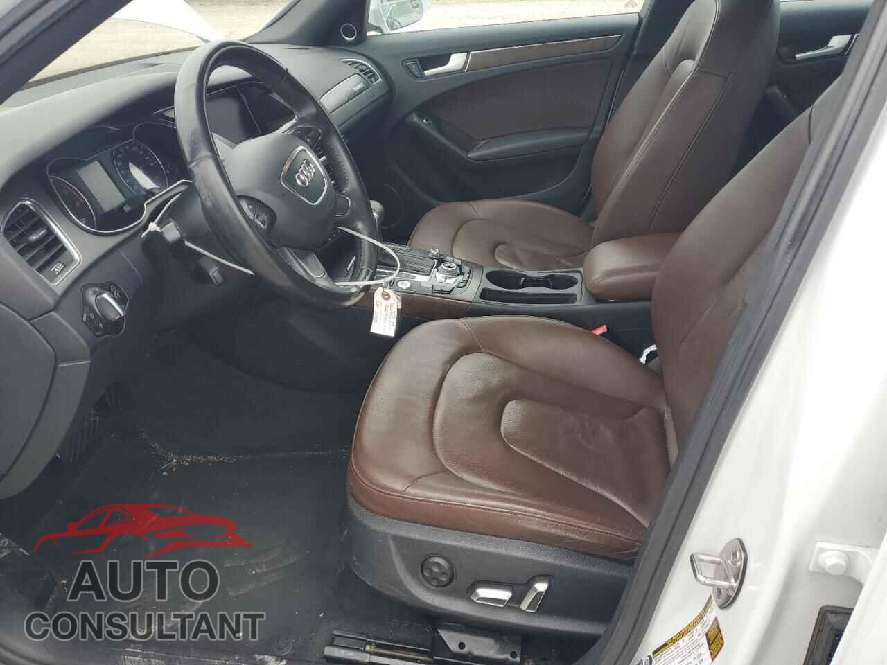 AUDI A4 2013 - WAUFFAFL6DN019318