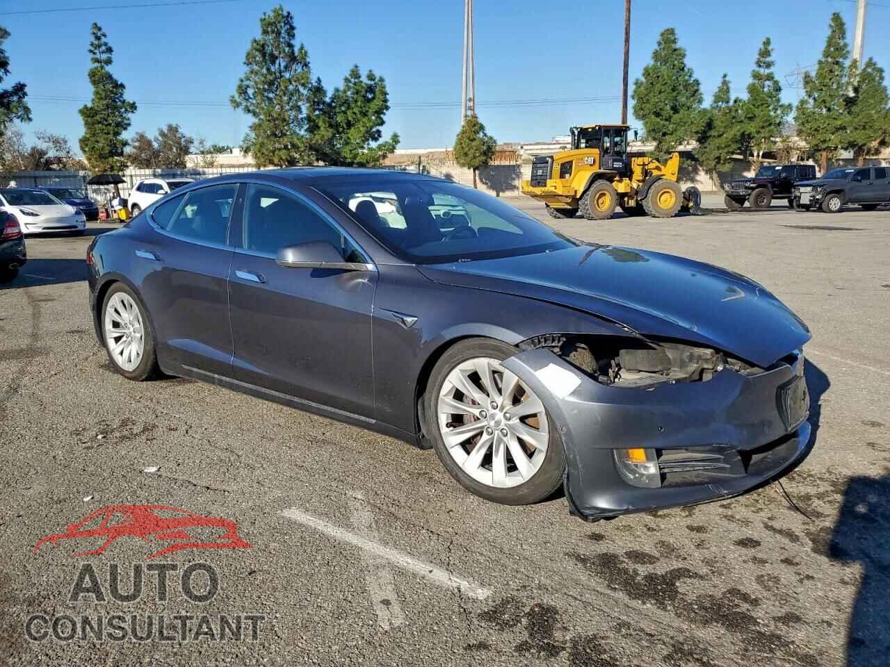 TESLA MODEL S 2018 - 5YJSA1E23JF261860