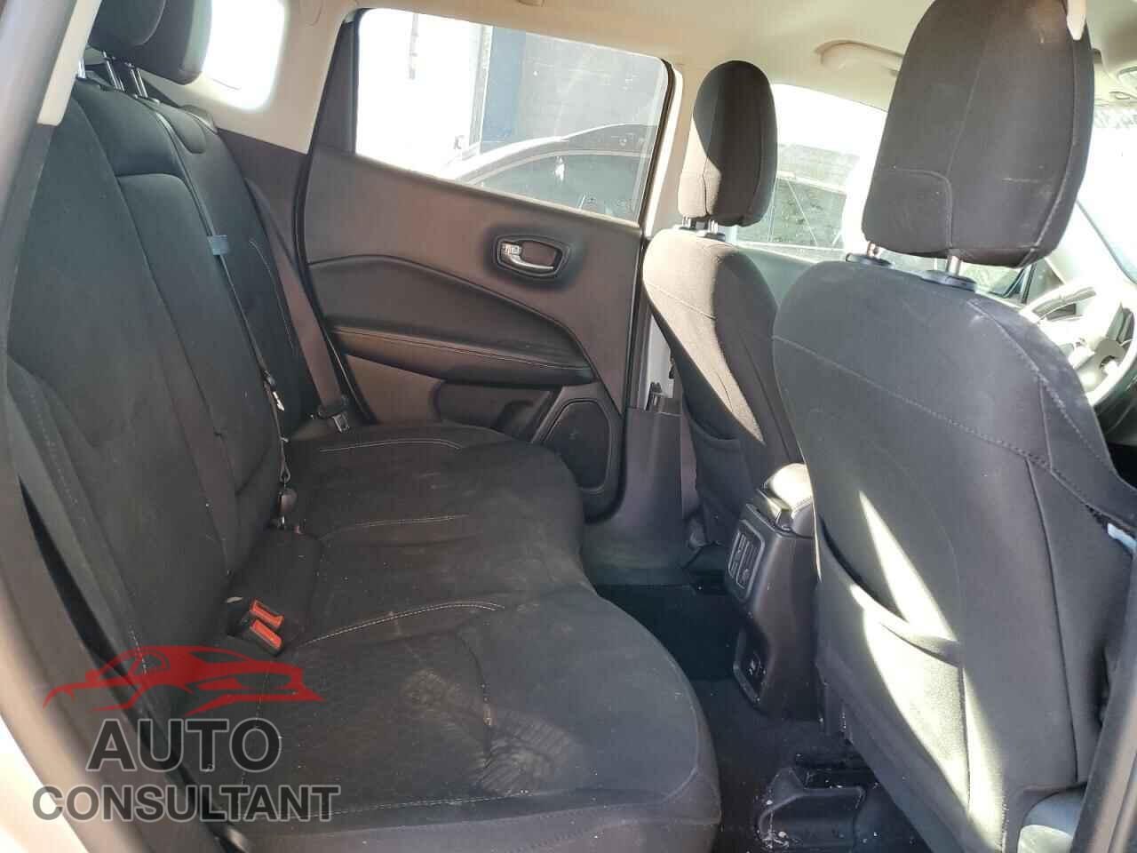 JEEP COMPASS 2021 - 3C4NJDAB1MT566090