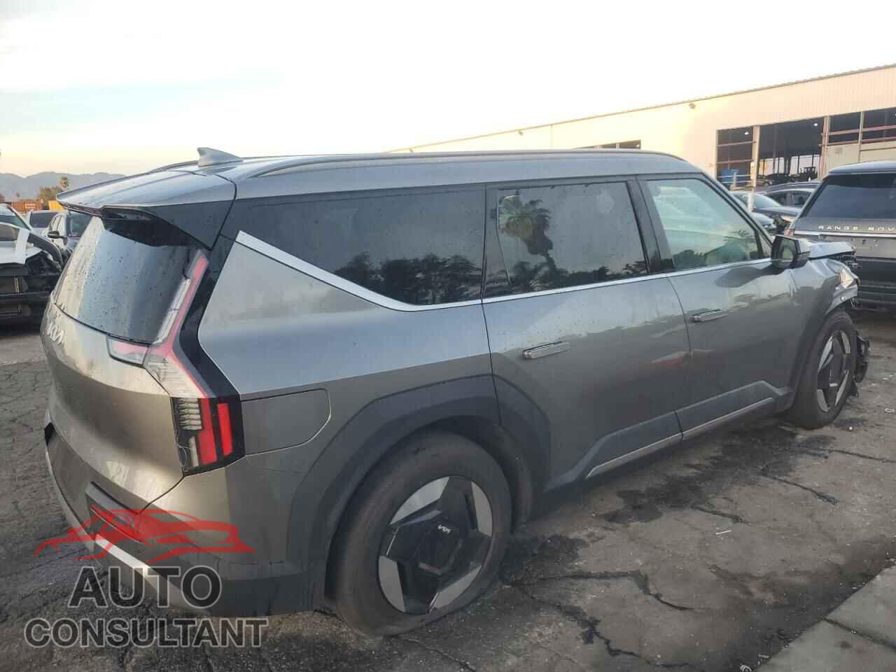 KIA EV9 WIND 2024 - KNDAFFS52R6037592