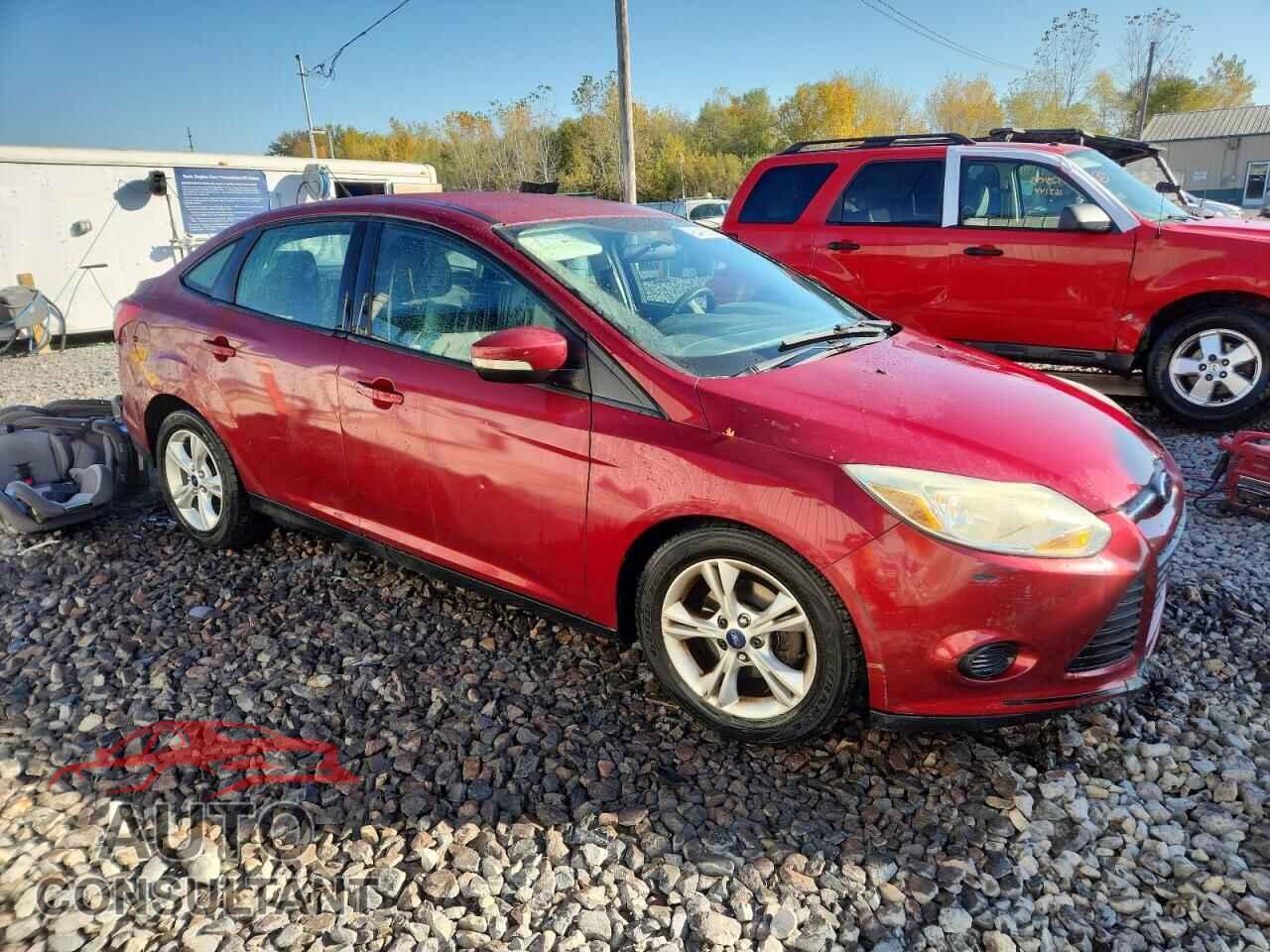 FORD FOCUS 2014 - 1FADP3F28EL281404
