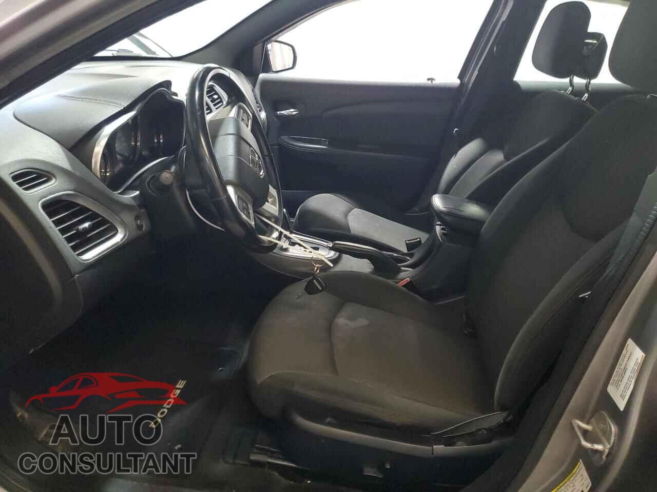 DODGE AVENGER 2013 - 1C3CDZCB3DN582174