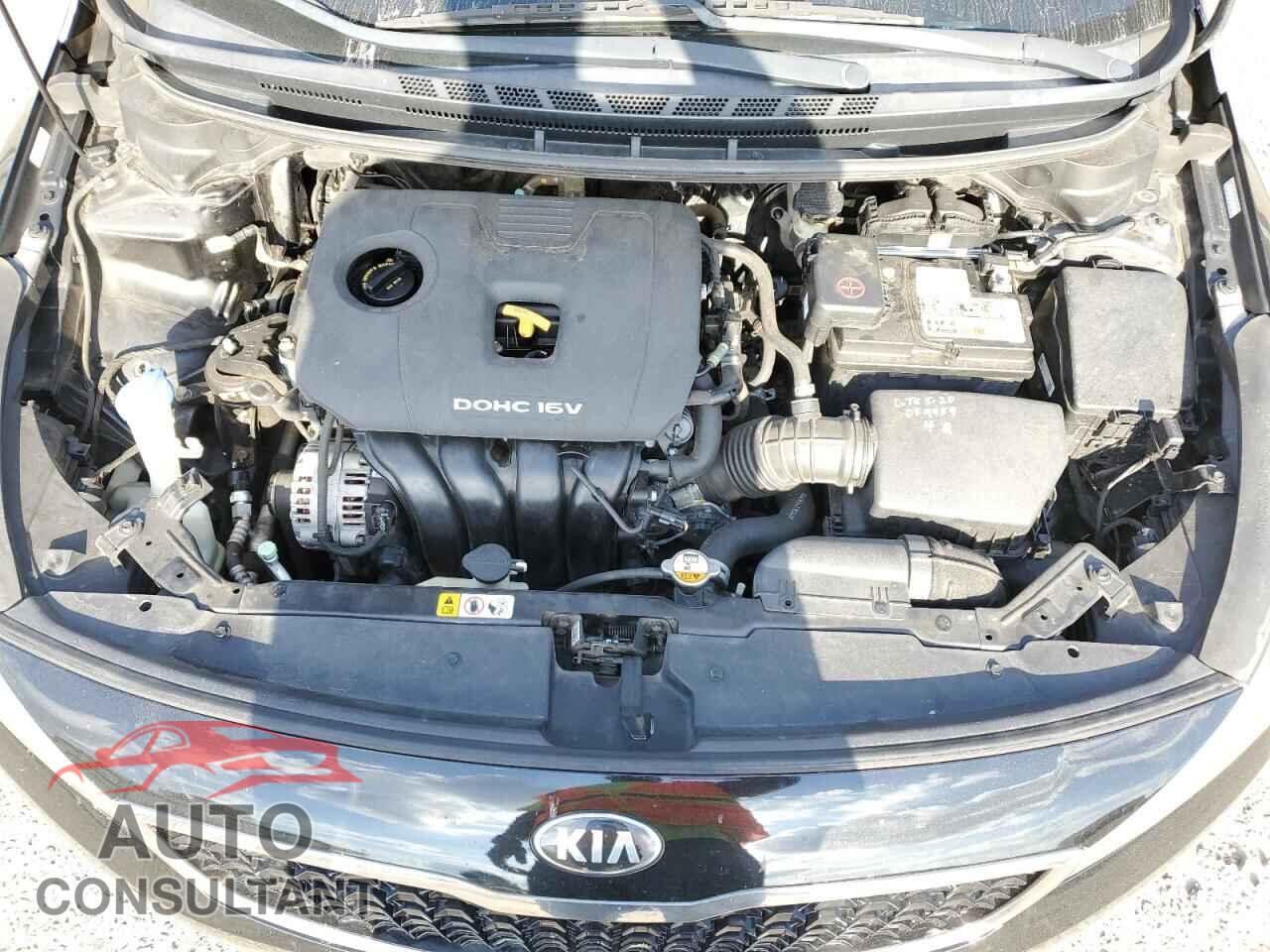 KIA FORTE 2017 - 3KPFL4A76HE020888