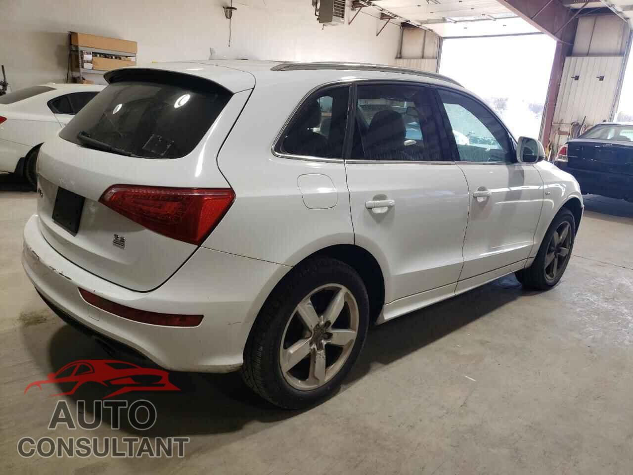 AUDI Q5 2012 - WA1DKAFP3CA034237