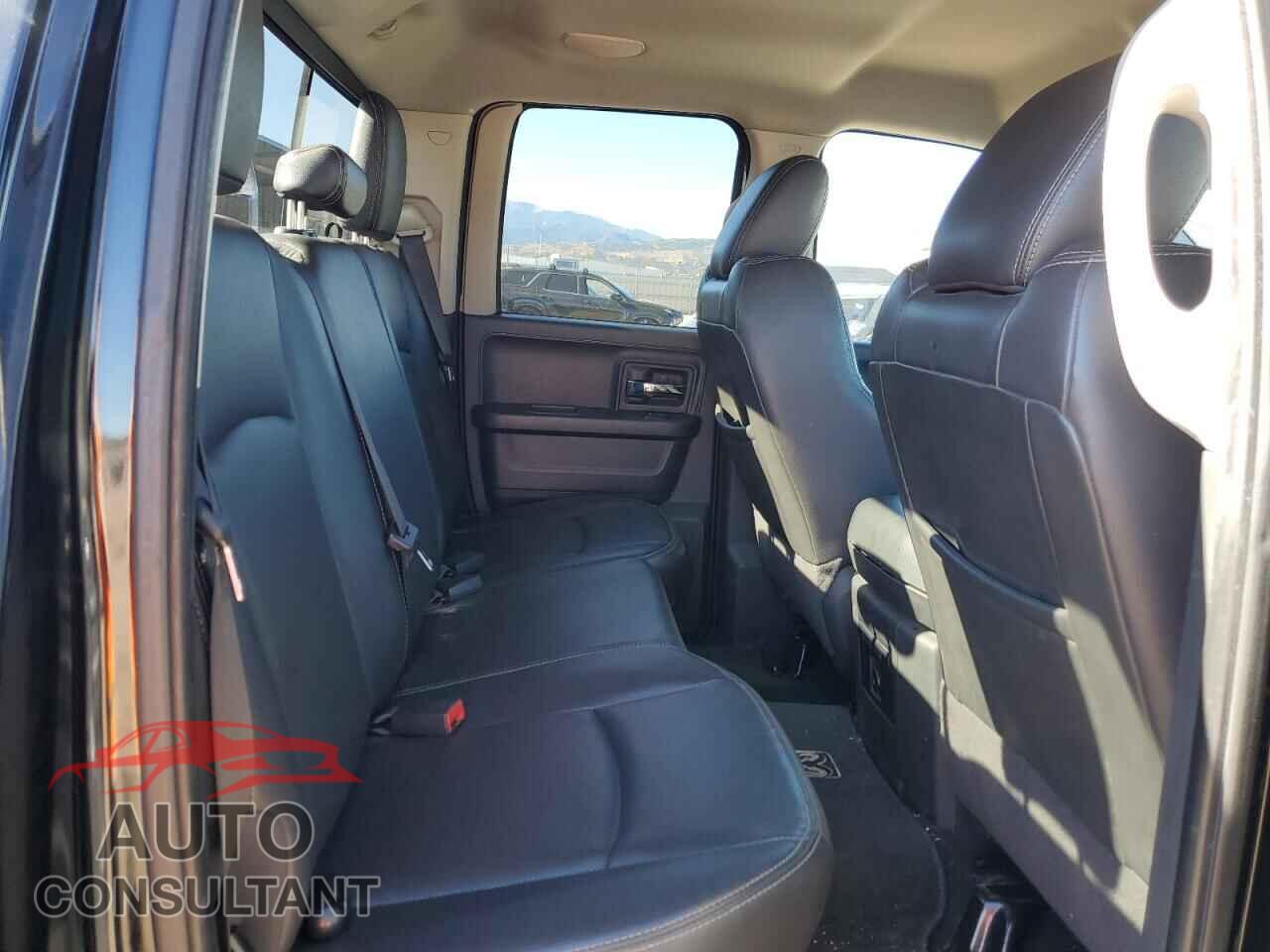 DODGE RAM 1500 2012 - 1C6RD7HT3CS110933