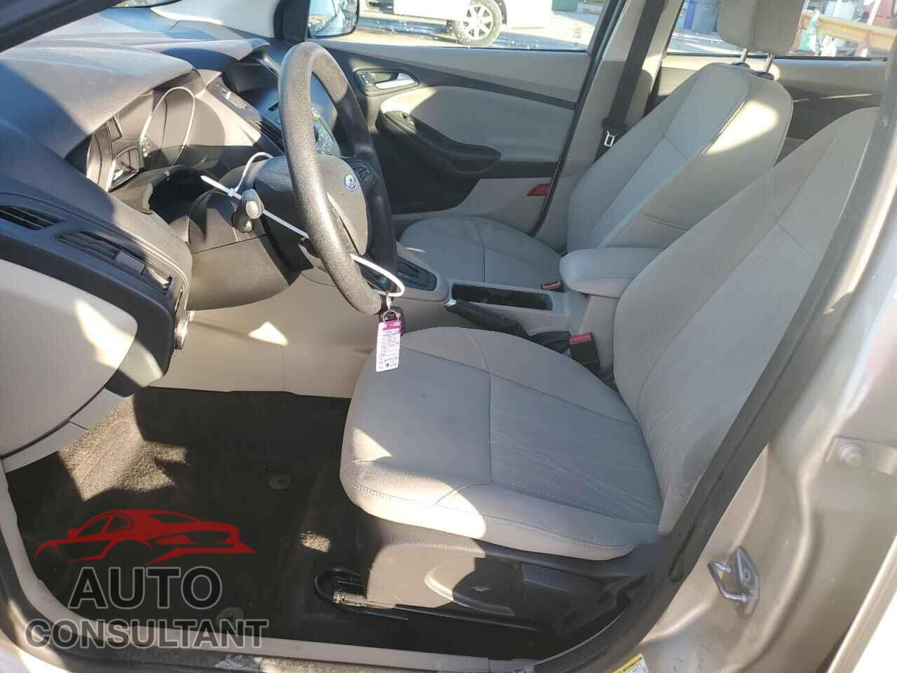 FORD FOCUS 2017 - 1FADP3K29HL337490