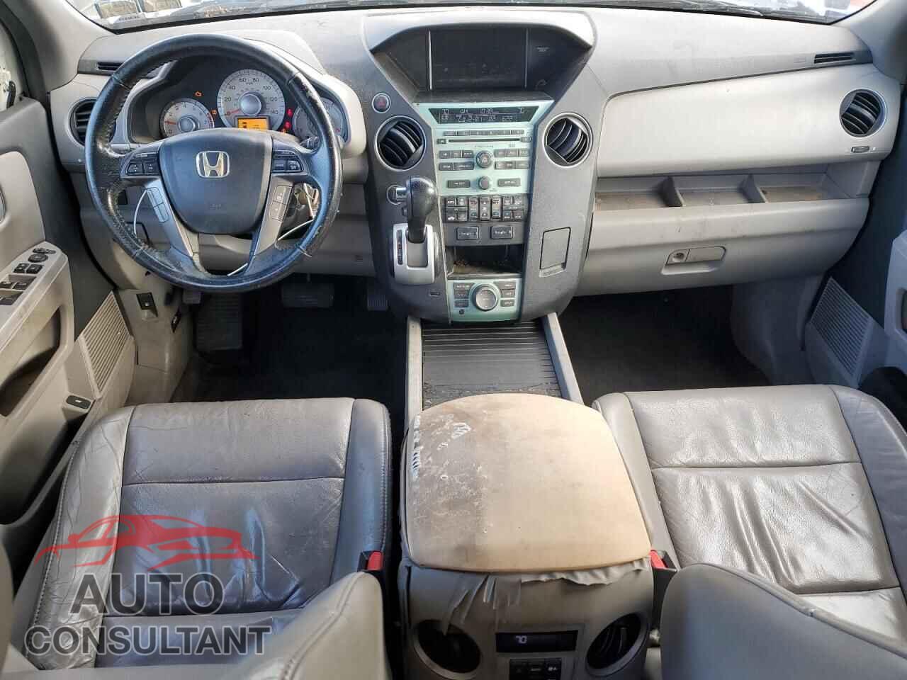 HONDA PILOT 2011 - 5FNYF4H77BB028294