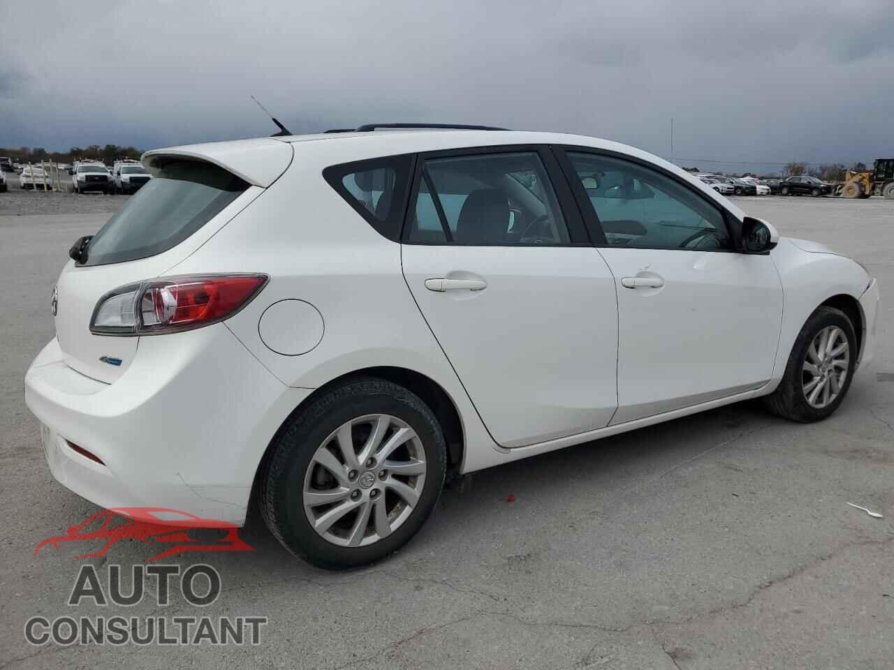 MAZDA 3 2012 - JM1BL1L87C1633391