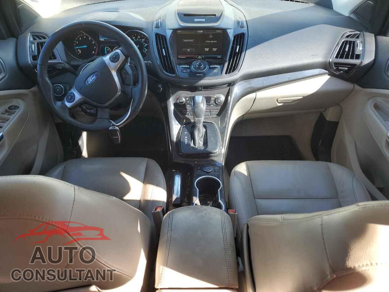 FORD ESCAPE 2014 - 1FMCU0JX2EUC81257