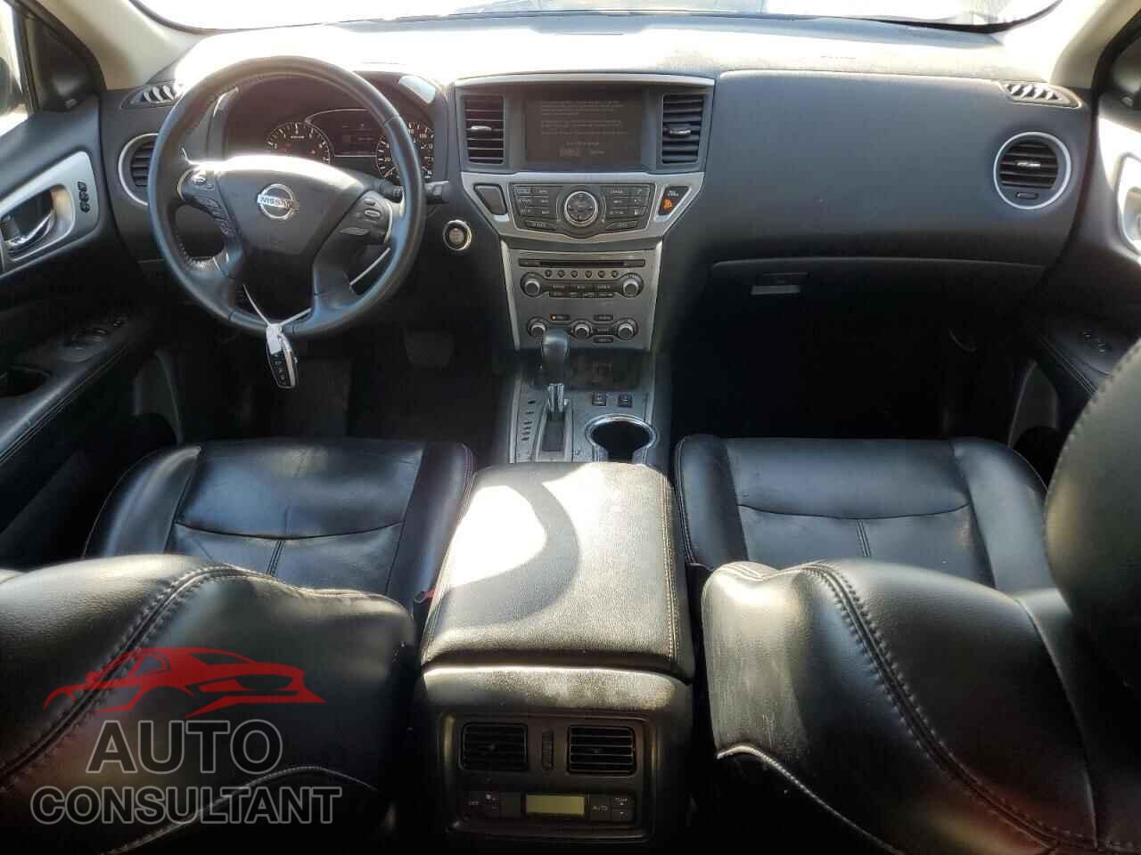 NISSAN PATHFINDER 2018 - 5N1DR2MN6JC606942