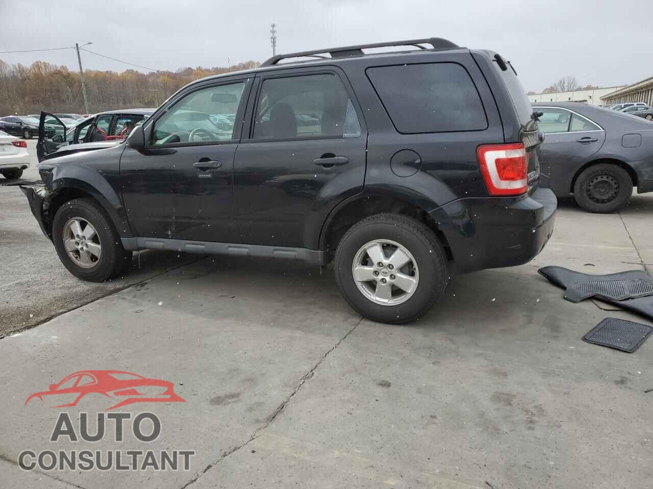 FORD ESCAPE 2010 - 1FMCU0DG7AKC64276