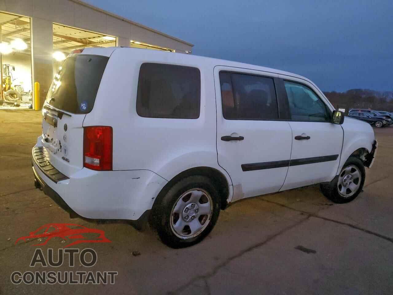 HONDA PILOT 2013 - 5FNYF4H21DB081676