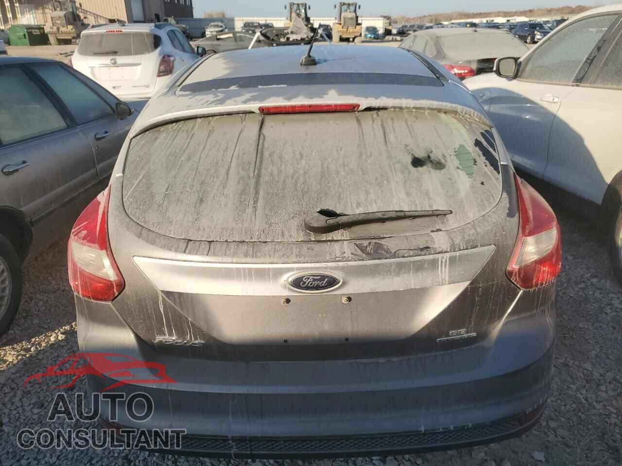 FORD FOCUS 2014 - 1FADP3K23EL317747