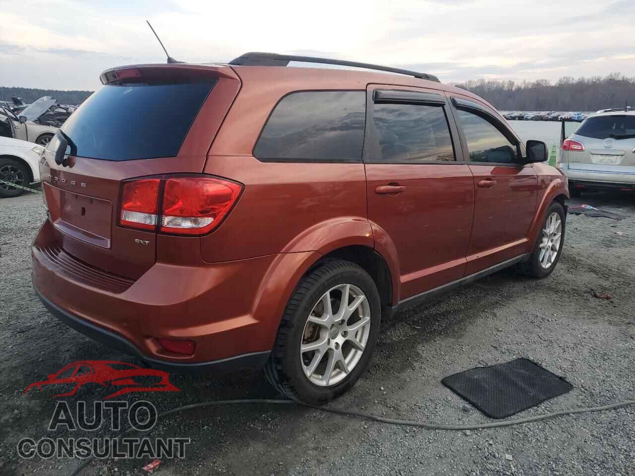 DODGE JOURNEY 2013 - 3C4PDCBB4DT555819