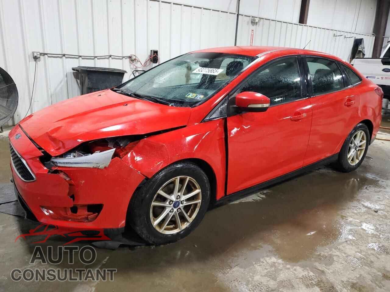 FORD FOCUS 2015 - 1FADP3F26FL206329