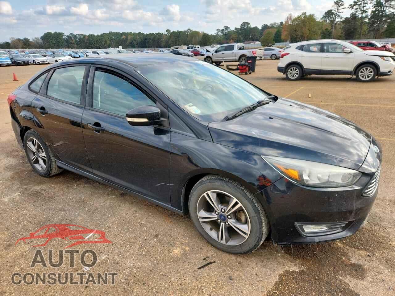 FORD FOCUS 2017 - 1FADP3FE5HL276739