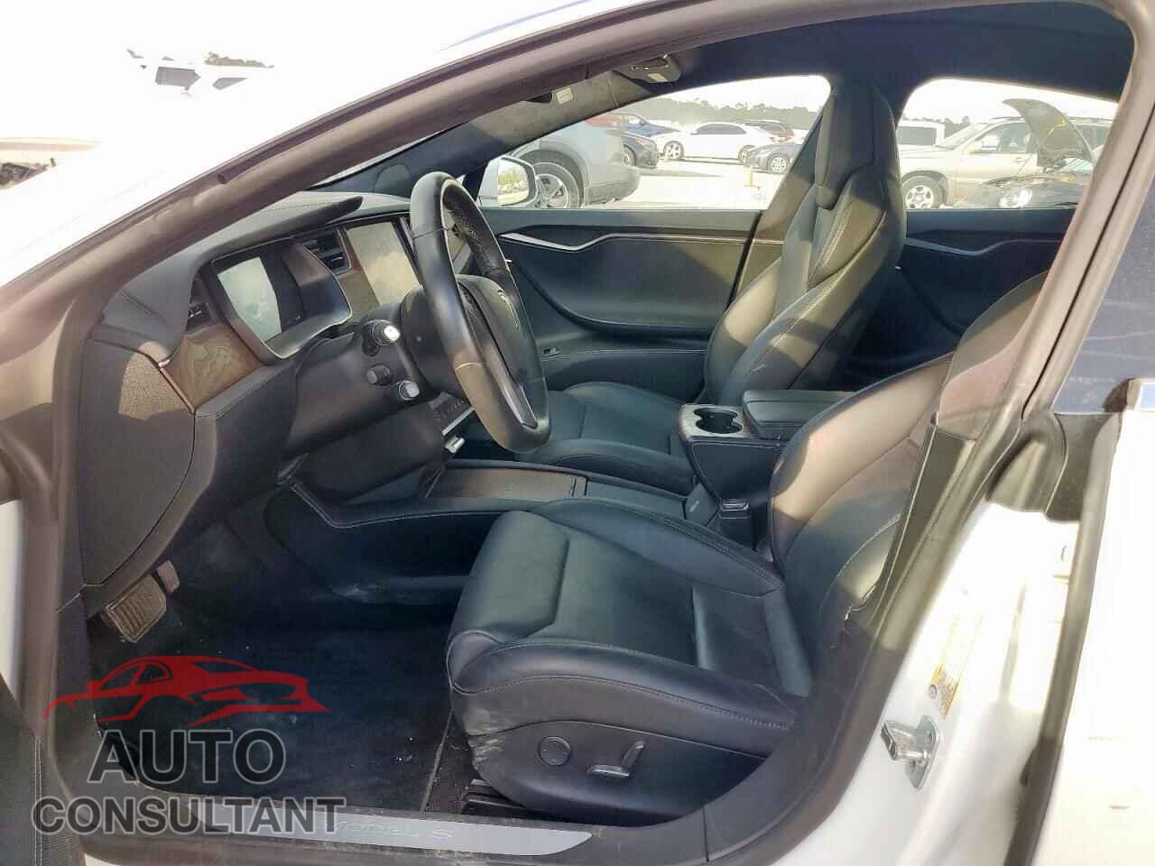 TESLA MODEL S 2019 - 5YJSA1E23KF306104