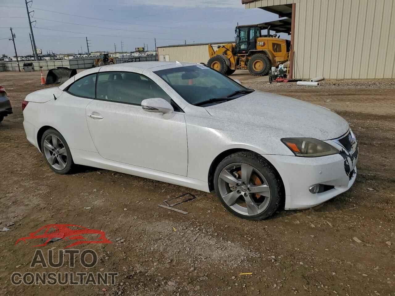 LEXUS IS 2011 - JTHFF2C20B2520822