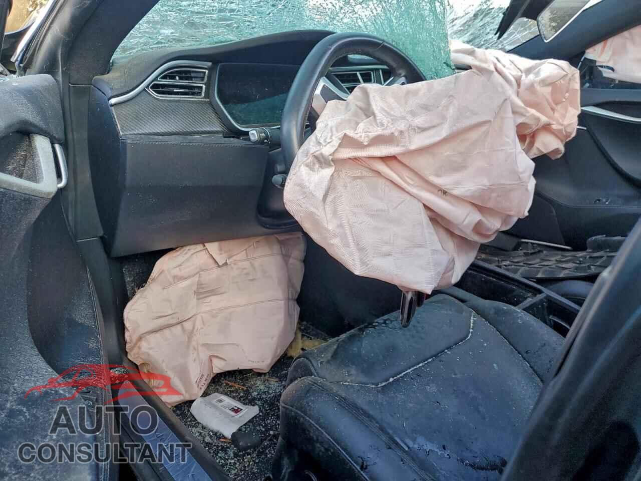 TESLA MODEL S 2018 - 5YJSA1E48JF249897