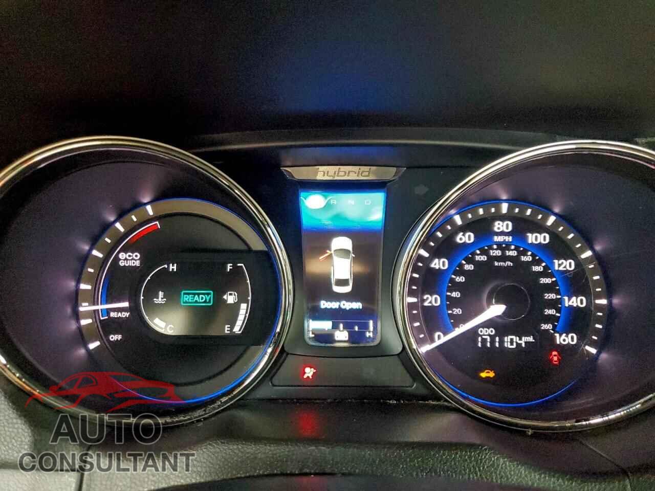 HYUNDAI SONATA 2014 - KMHEC4A46EA114586