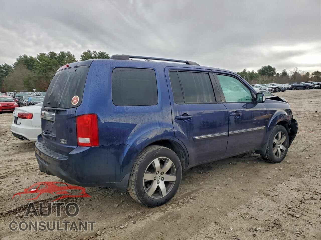 HONDA PILOT 2013 - 5FNYF4H99DB015941