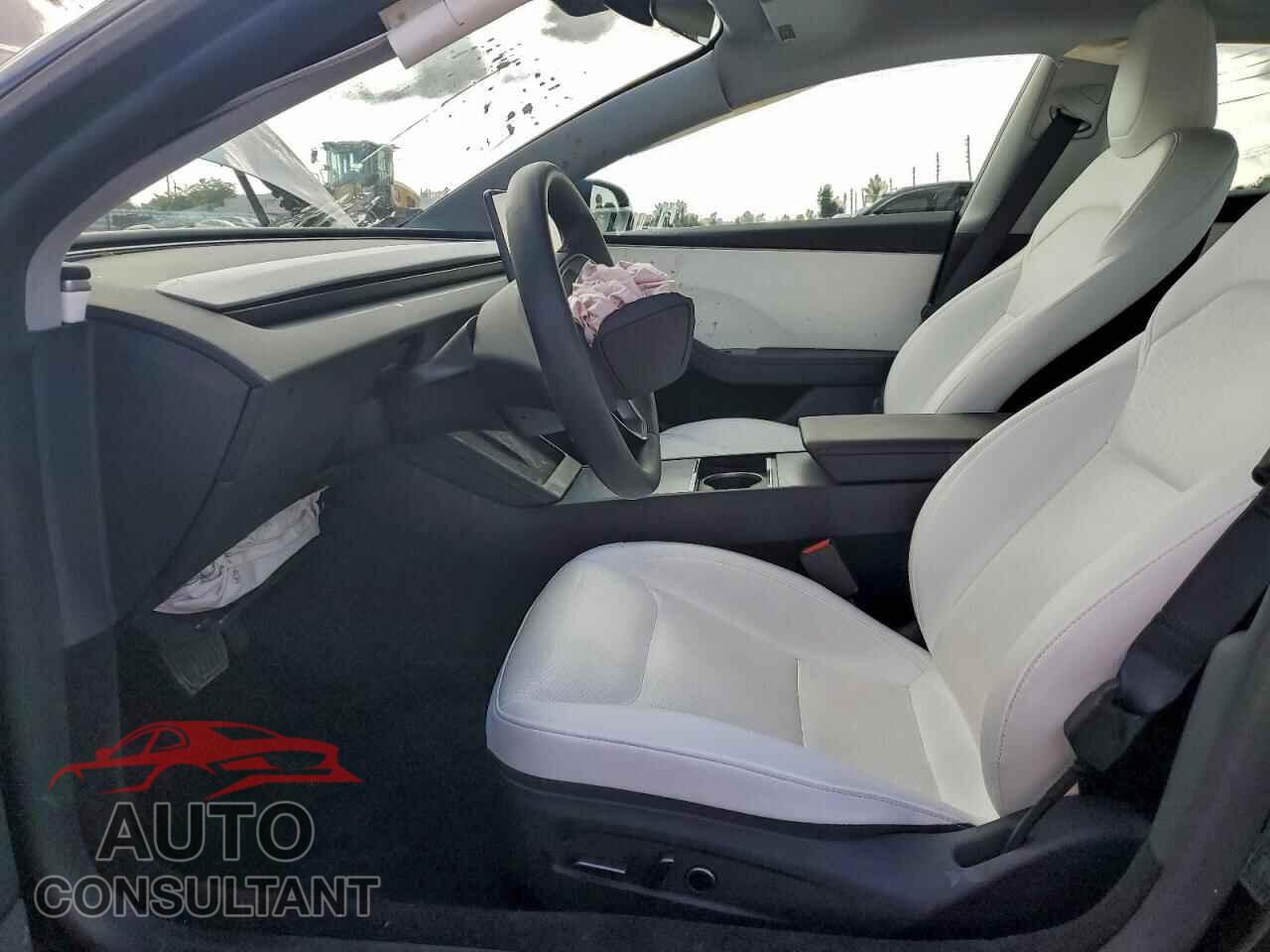 TESLA MODEL 3 2025 - 5YJ3E1EA9SF019706