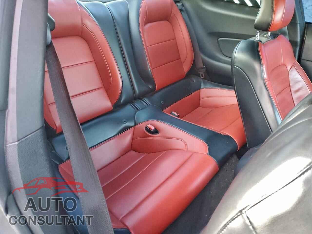 FORD MUSTANG 2015 - 1FA6P8CF2F5358108