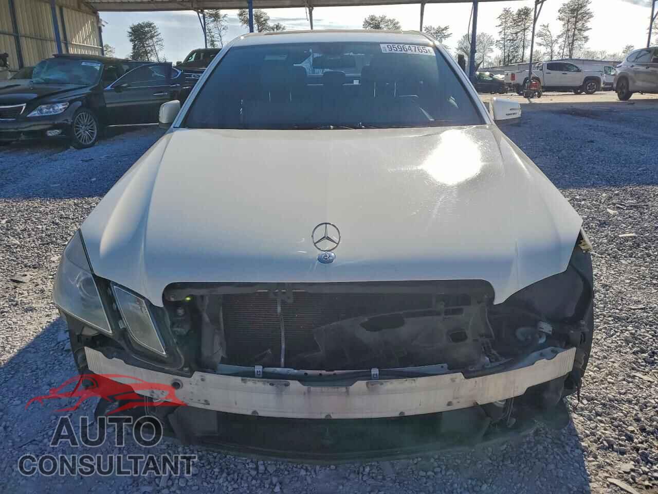 MERCEDES-BENZ E-CLASS 2012 - WDDHF8JB4CA540956