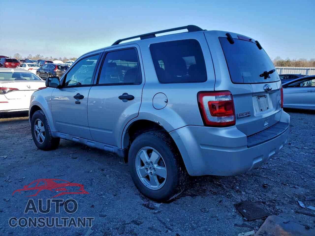 FORD ESCAPE 2010 - 1FMCU0DG5AKA52573