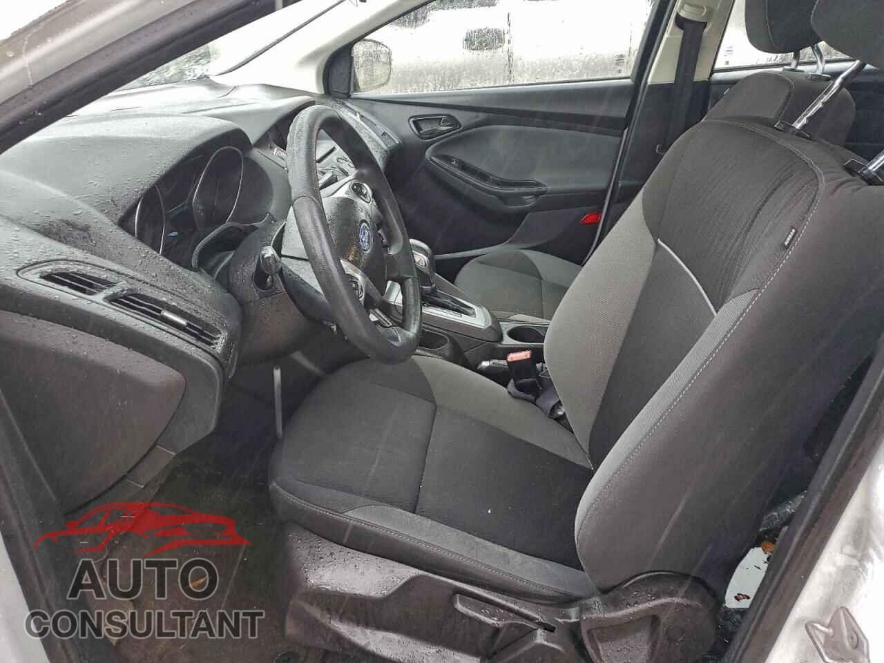 FORD FOCUS 2012 - 1FAHP3F22CL201982