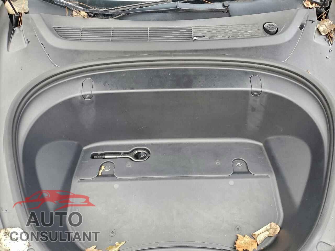 TESLA MODEL 3 2019 - 5YJ3E1EAXKF409746