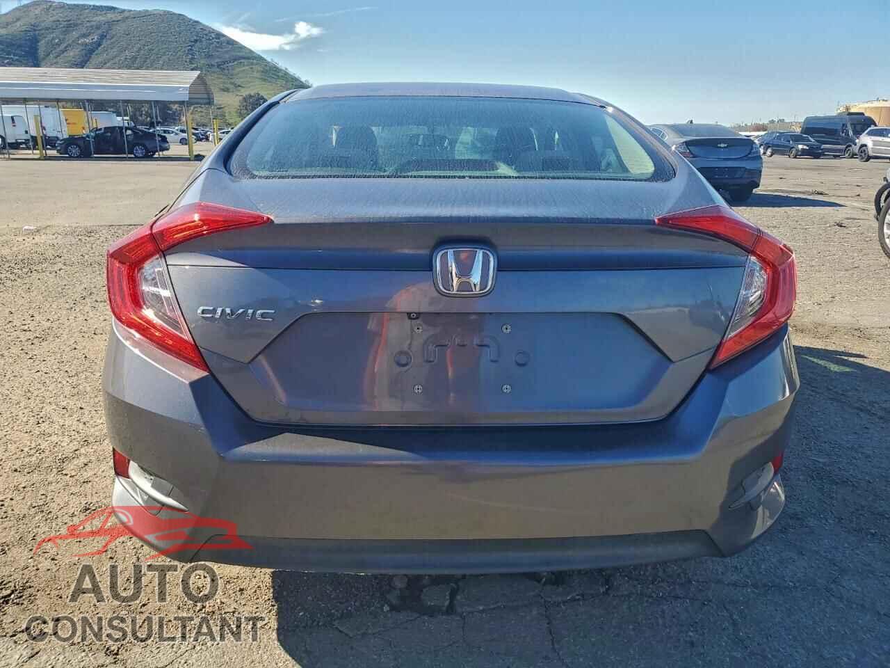 HONDA CIVIC 2017 - 2HGFC2F57HH547596