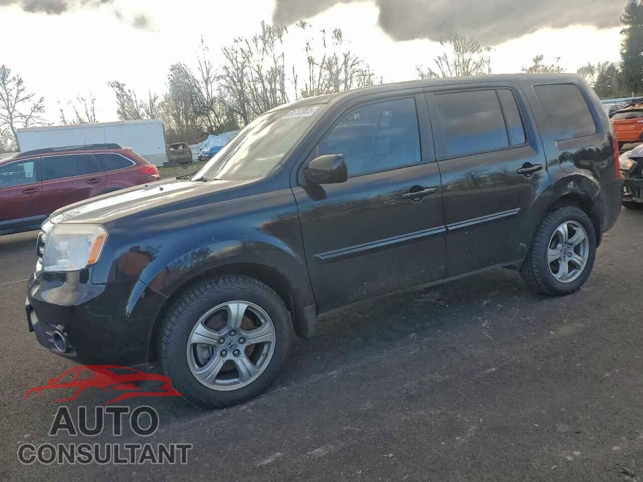 HONDA PILOT 2015 - 5FNYF4H56FB041879