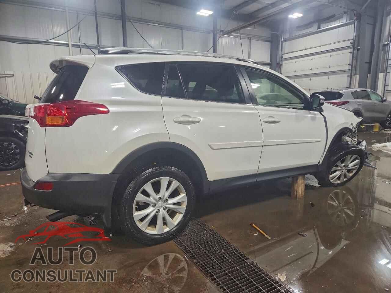 TOYOTA RAV4 2014 - JTMDFREV8ED051237