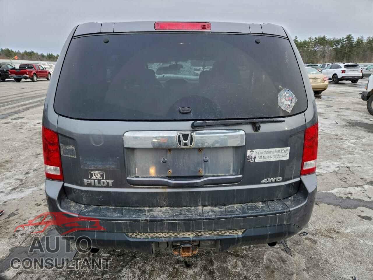 HONDA PILOT 2013 - 5FNYF4H27DB015455