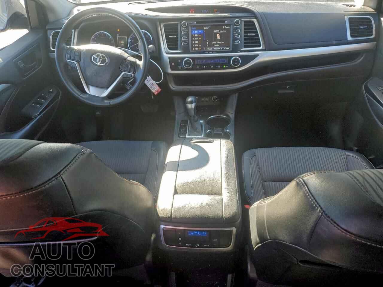 TOYOTA HIGHLANDER 2019 - 5TDZZRFH2KS307331
