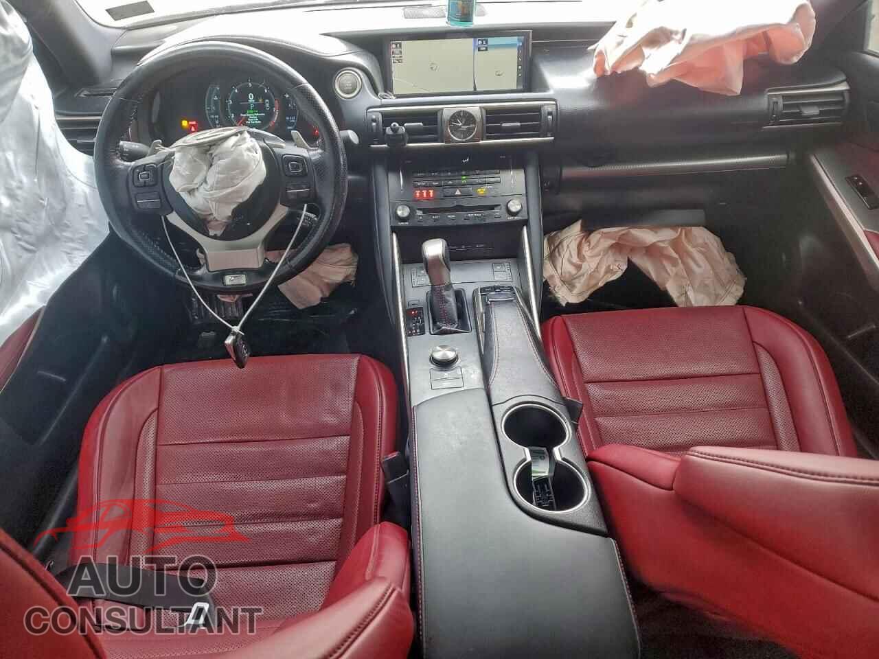 LEXUS IS 2017 - JTHCM1D22H5015731