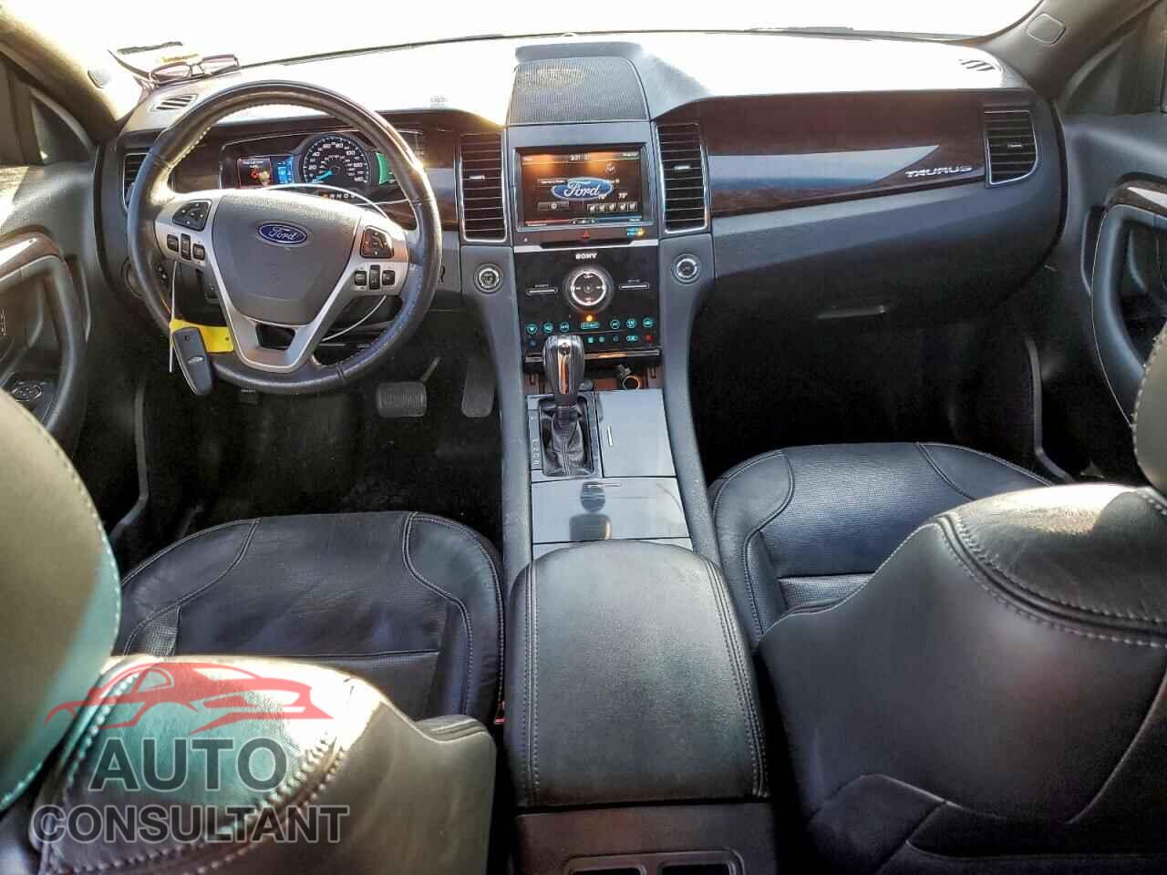 FORD TAURUS 2015 - 1FAHP2F80FG104274