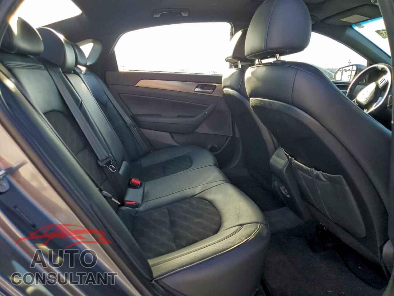 HYUNDAI SONATA 2018 - 5NPE34AB8JH693831