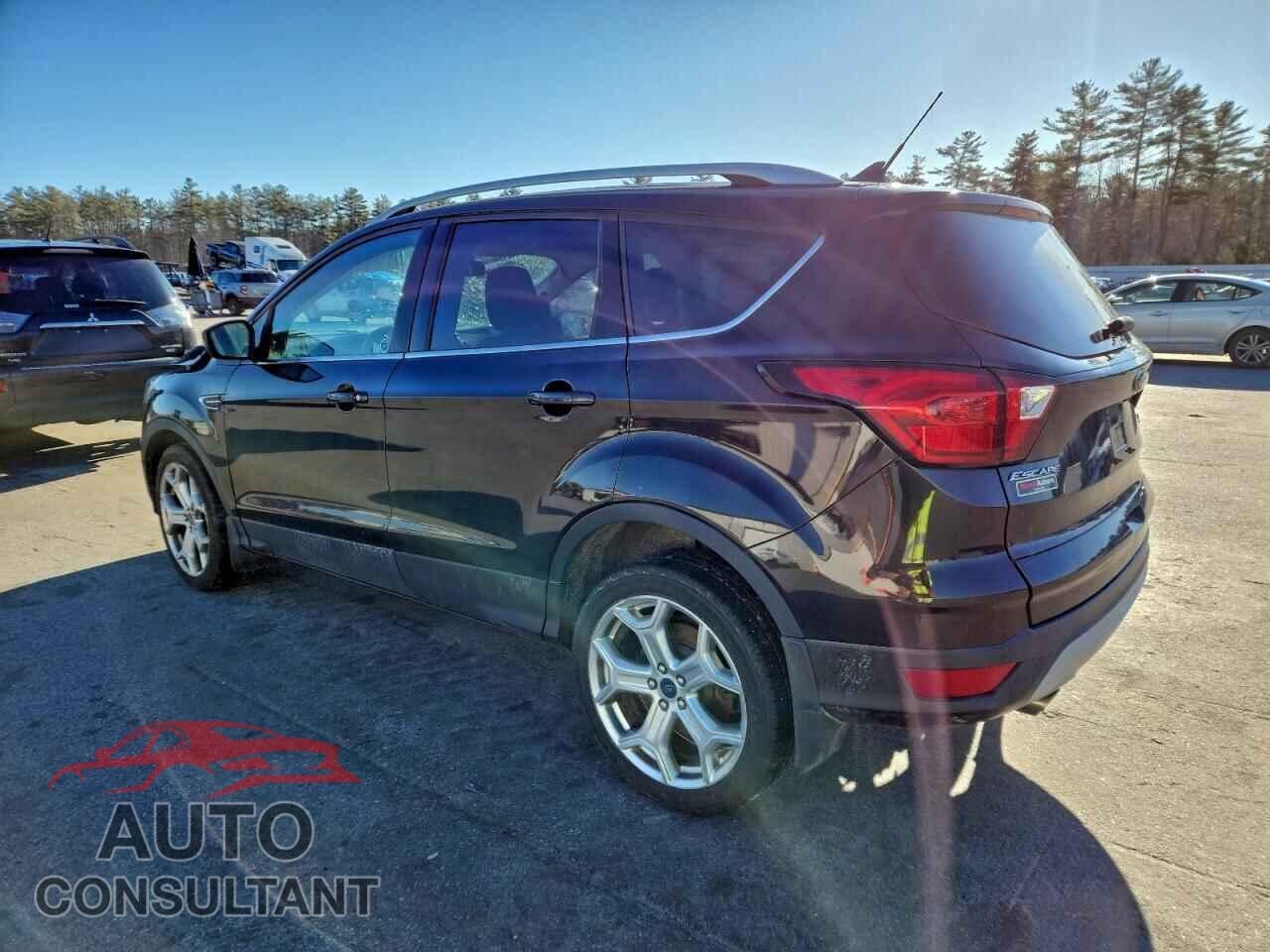 FORD ESCAPE 2019 - 1FMCU9J96KUC40275