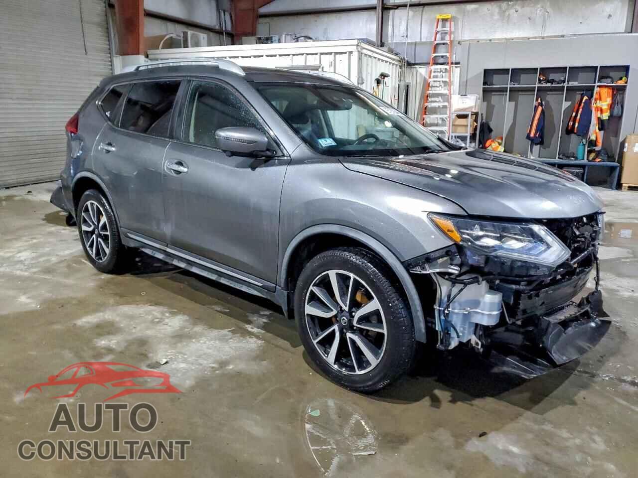 NISSAN ROGUE 2018 - JN8AT2MV4JW324357